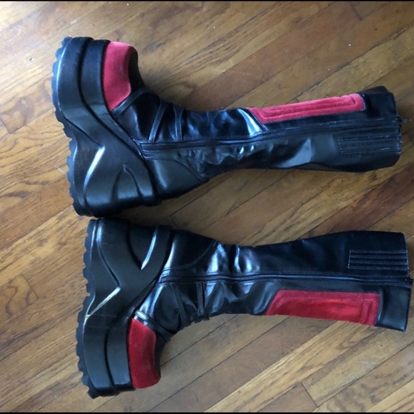 DEMONIA ISO - Picture 2 of 4